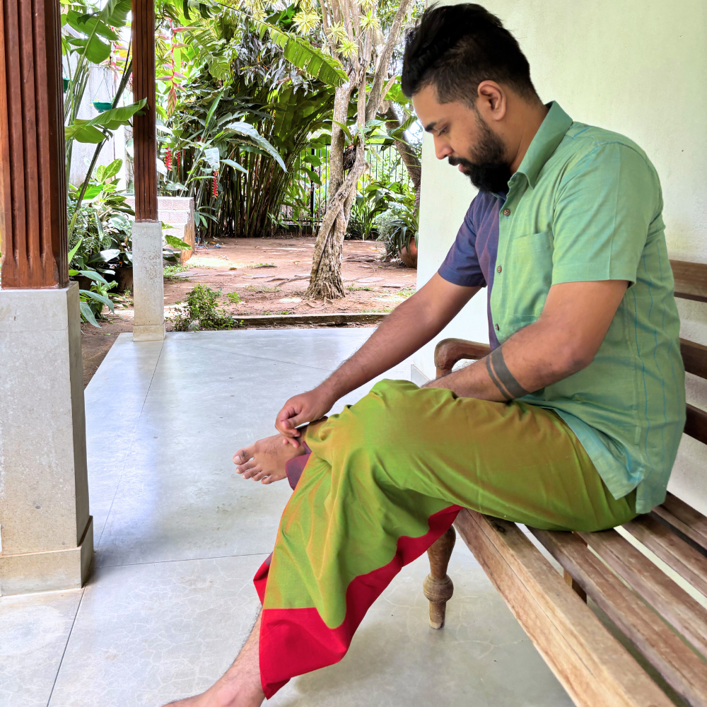 Red And Green Striped Handloom Sarong | Standard Size