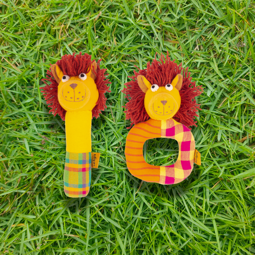 Lion Ring Rattle
