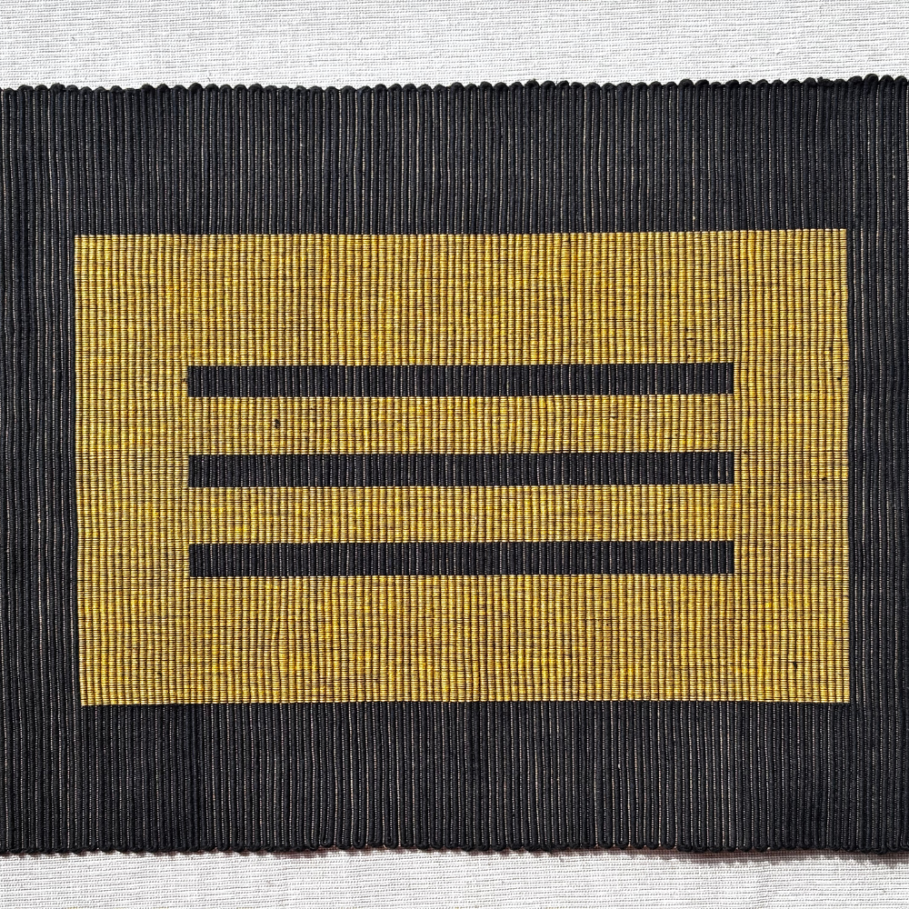 Black & Yellow Patterned Table Mat & Napkin Set-6 Seater