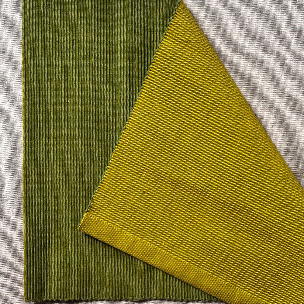 Green Table Mat & Napkin Set-6 Seater

