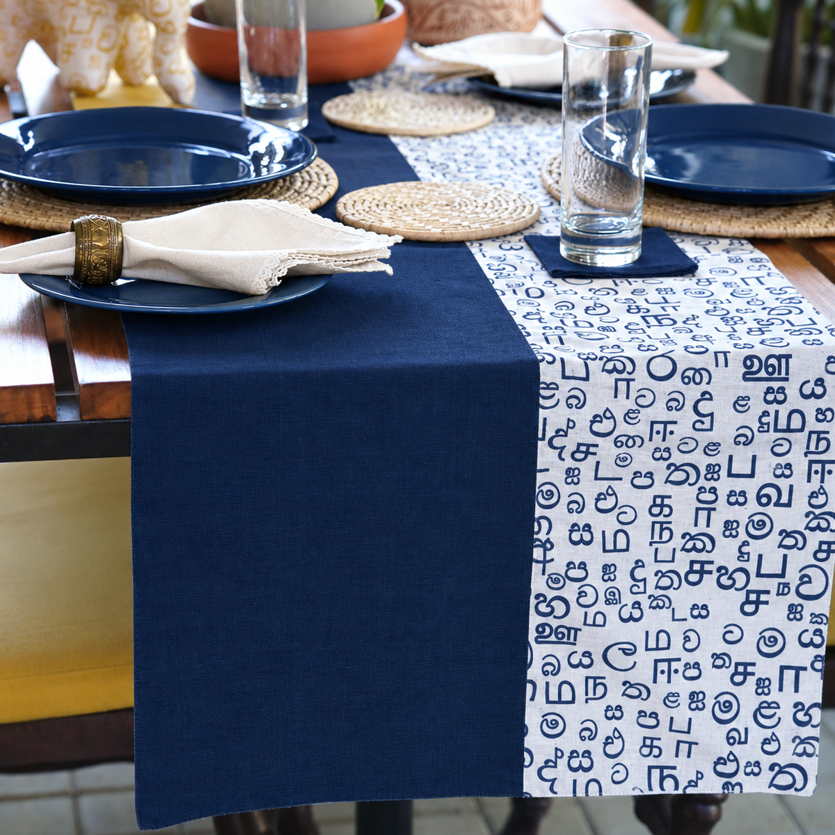 Blue And White Akuru Handloom Table Runner | 8 Seater
