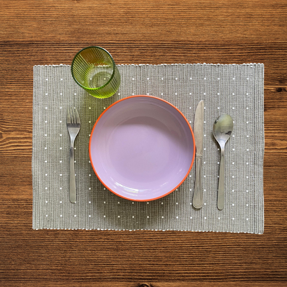 White Dots & Ash Handloom Table Mat