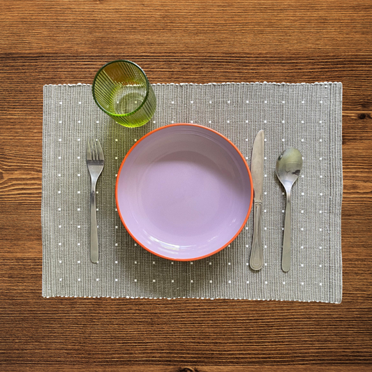 White Dots & Ash Handloom Table Mat
