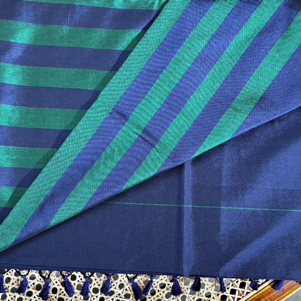 Dark Green And Navy Blue Handloom Rayon Silk Saree with Tassels